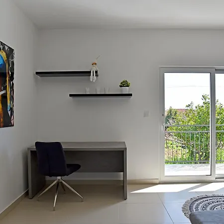 J&v Apartment Trogir